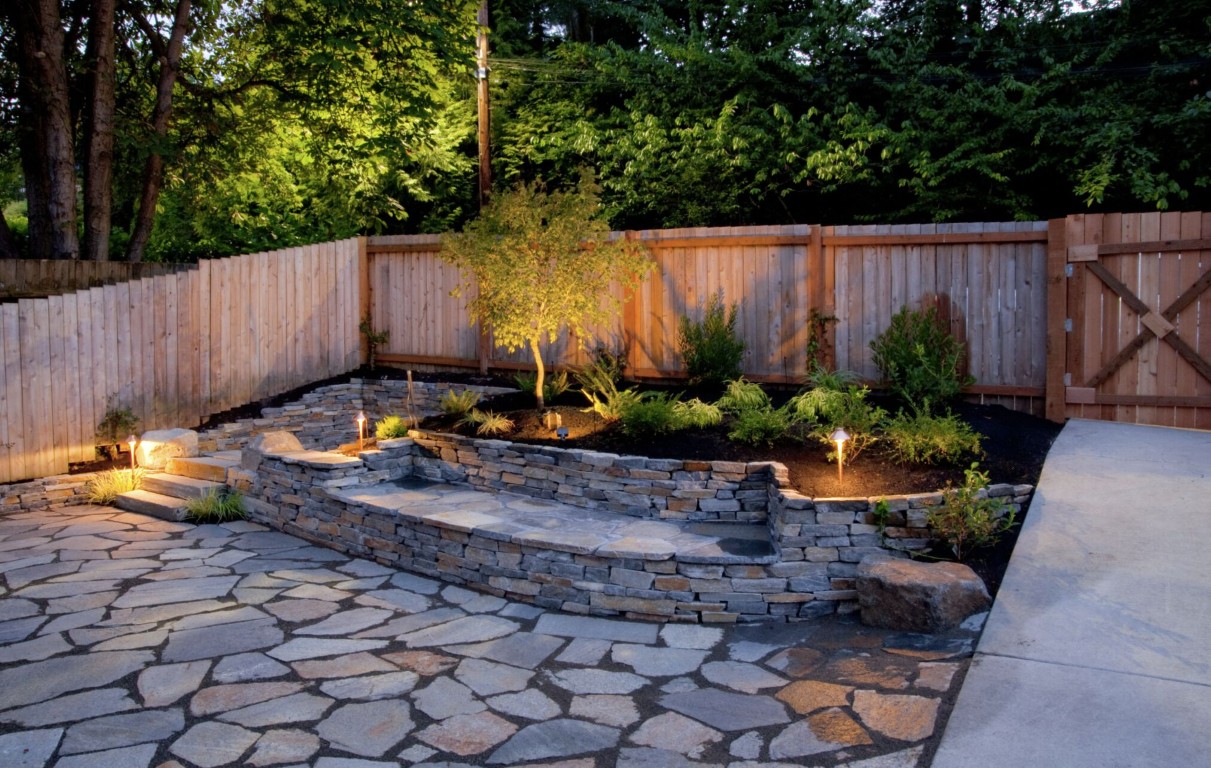 Outdoor and landscape lighting installation in Daly City, CA